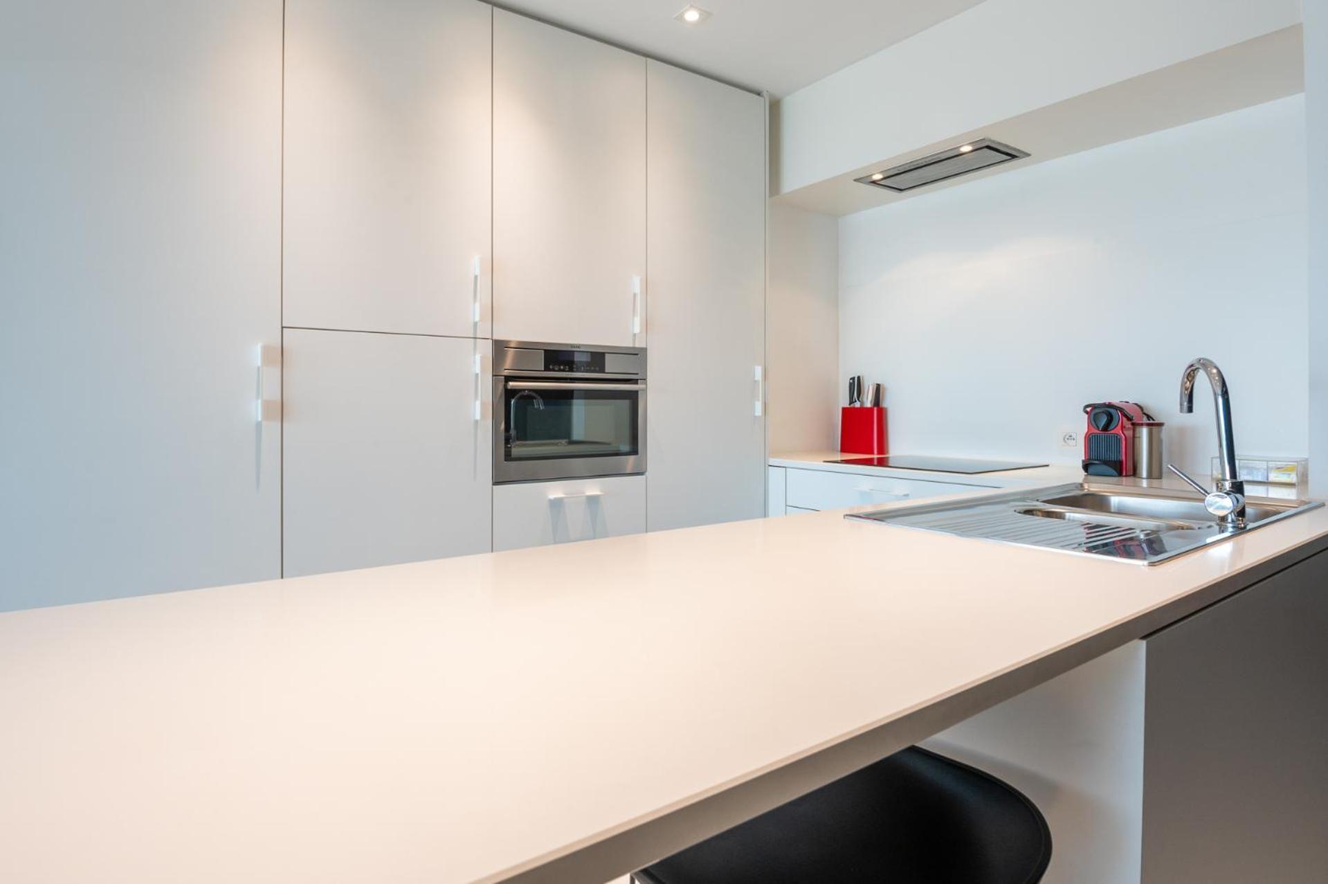 Eliza - Luxurious Apartment With Stunning Sea Views 奥斯滕德 外观 照片
