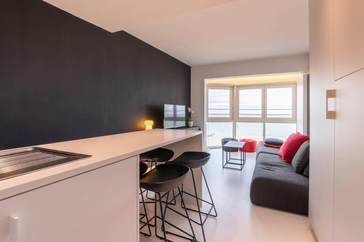 Eliza - Luxurious Apartment With Stunning Sea Views 奥斯滕德 外观 照片