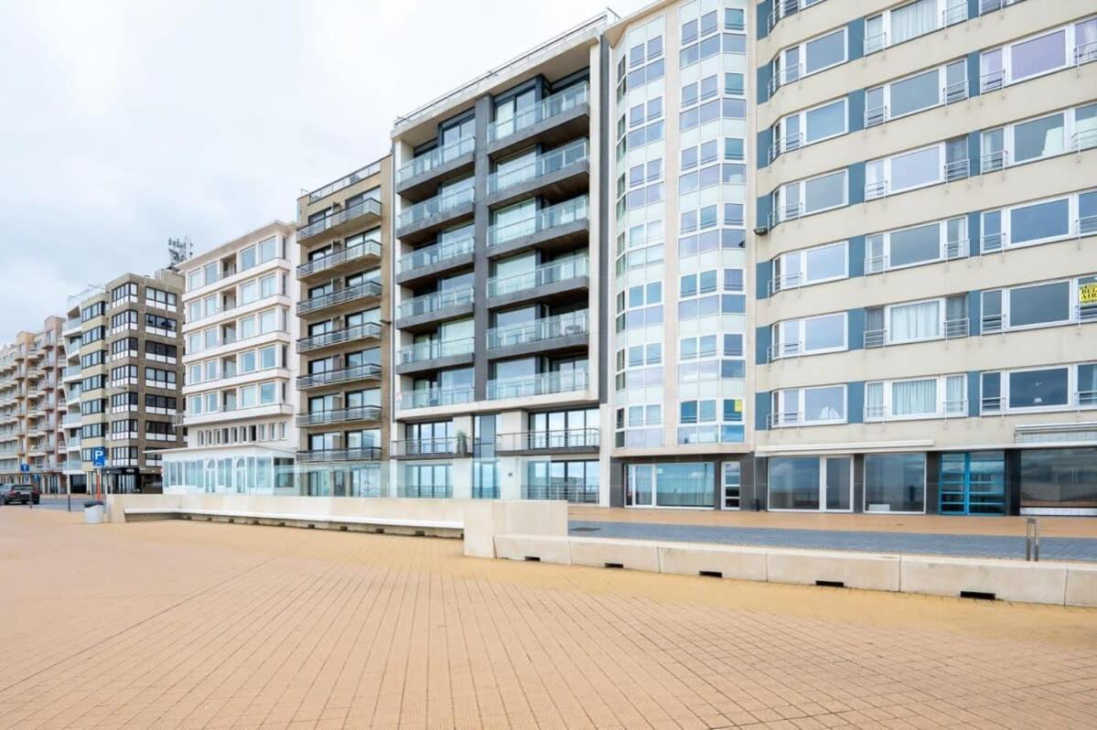Eliza - Luxurious Apartment With Stunning Sea Views 奥斯滕德 外观 照片