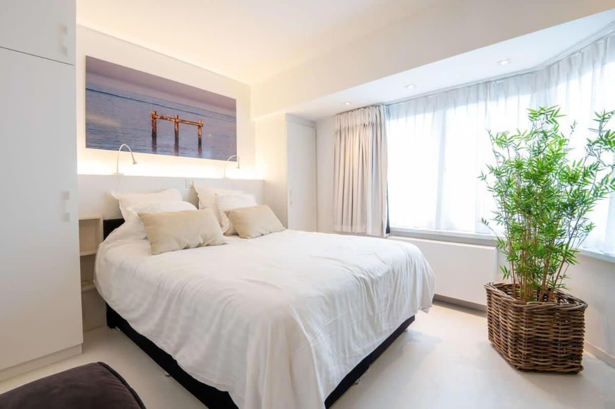 Eliza - Luxurious Apartment With Stunning Sea Views 奥斯滕德 外观 照片