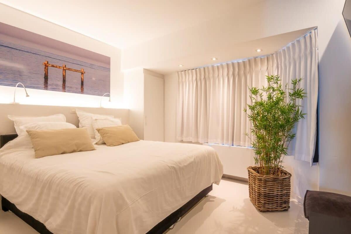 Eliza - Luxurious Apartment With Stunning Sea Views 奥斯滕德 外观 照片